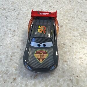 Disney Pixar Cars Plastic Lightning McQueen Pullback Racer
